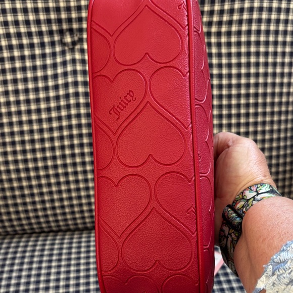 Juicy Couture Bold Red Shoulder Bag - Picture 6 of 8